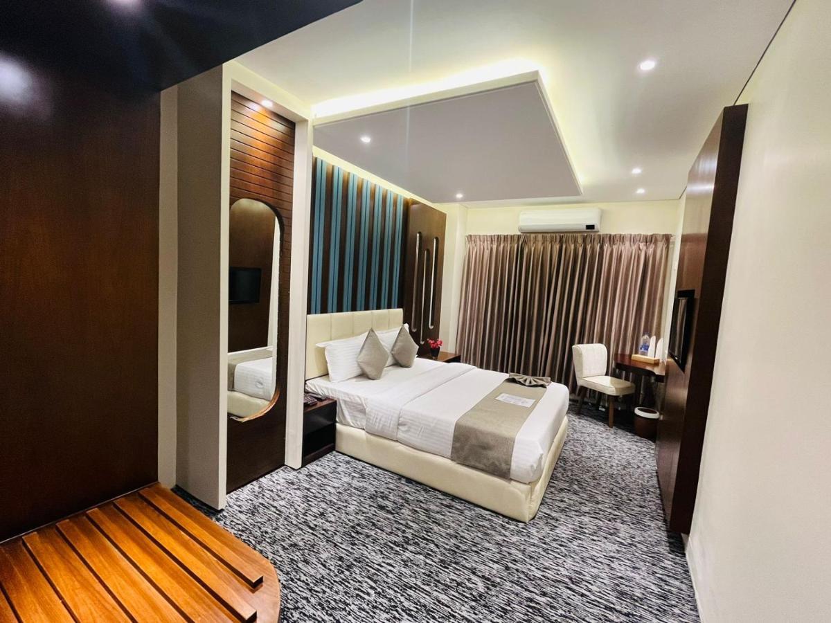 Richmond Hotel Sylhet Bagian luar foto
