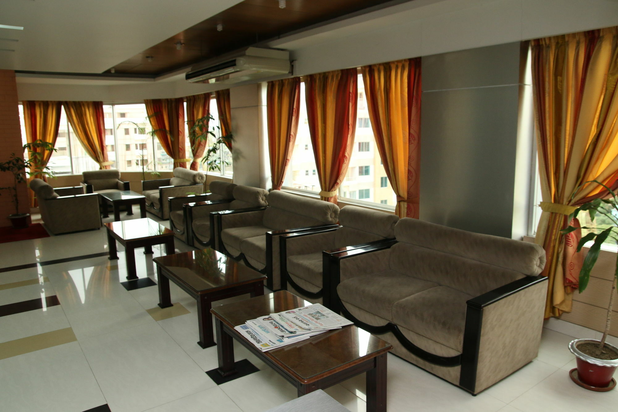 Richmond Hotel Sylhet Bagian luar foto